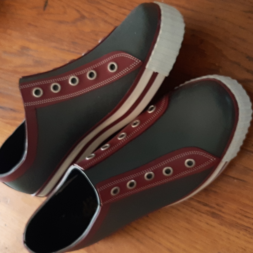 DAV Rain Sneaker 7